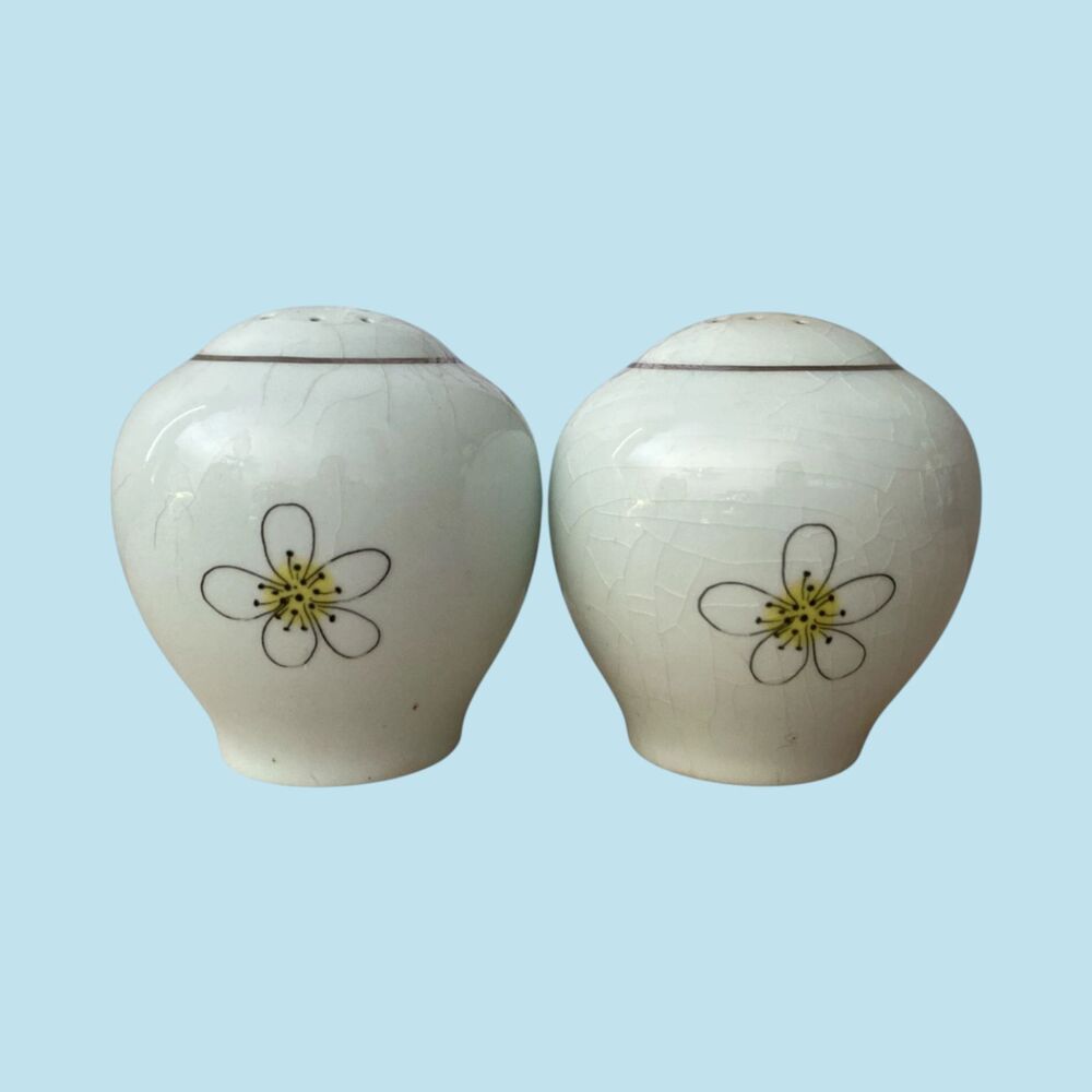 Nobility Permaware Mist Salt & Pepper Shakers Blue Green Retro MCM Vintage